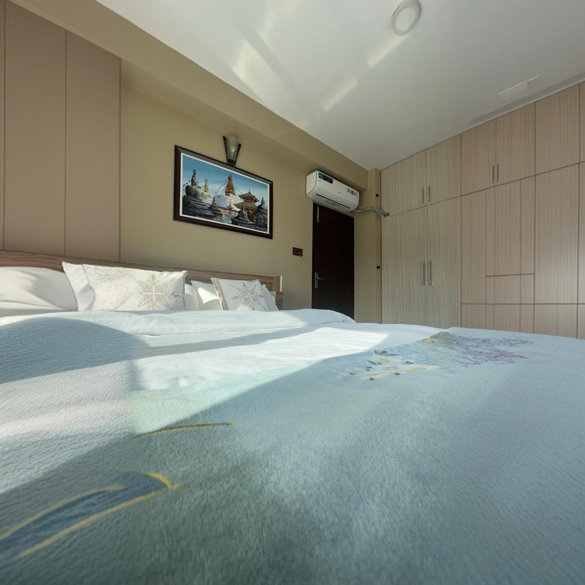 House Of Forrest, Service Apartments Катманду Екстер'єр фото